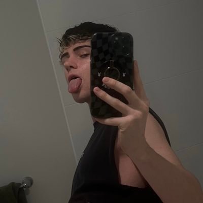 colechriss Profile Picture