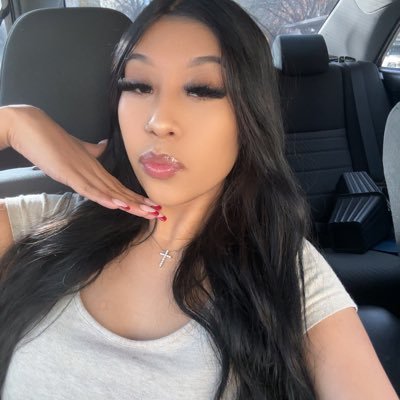 19 🧚🏼‍♀️Hispanic/Asian Findom Brat. Im the girl you want, but can only send your paychecks too 😇 Spicy Site Is Free. 20$ DM Fee To $PrettyAlyx