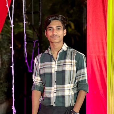 Hey
I am a graphic designer my name is yashraj Singh.
I have 7 months of experience in creating thumbnail designs for YouTube
Drop a text to start