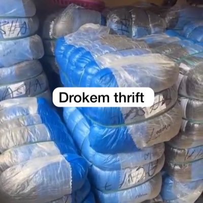 PREMIUM GRADE A THRIFT & NEW ABAYA STORE IN NIGERIA Sis page @drokemcollectio Available in slots, Bale and quarters   https://t.co/CiNvZtsHFH