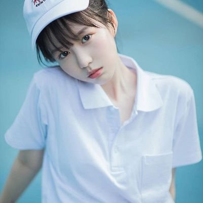 chingchanb83520's profile picture. 세상 일에 구애받지 않고 기쁨이 가득한 사랑스러운 여자가 되세요