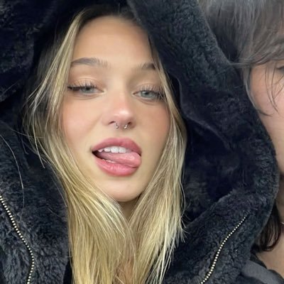 studimr's profile picture. medbulanda 🩺 | #studytwt