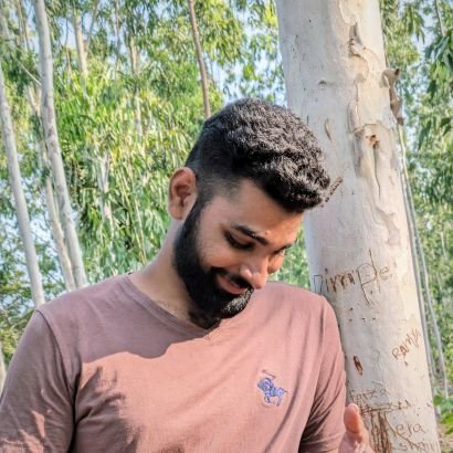 vamsivarma12345's profile picture. SINCE 1998,

I'M AN INDIAN,

Die Hard Fan of PRABHASS😍❤️,

THE MOST EXPENCIVE THING IN THE WORLD IS TRUST.
CHEAP PEOPLE CAN'T AFFORD.