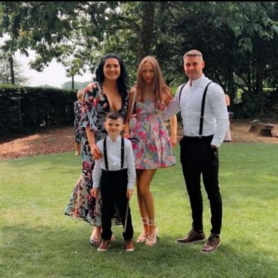 deanmcdaid24's profile picture. Husband to Emer..daddy to Eva an Barra. living our best life.. leaving memories along the way