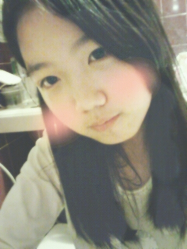 NaverYoury4's profile picture. 