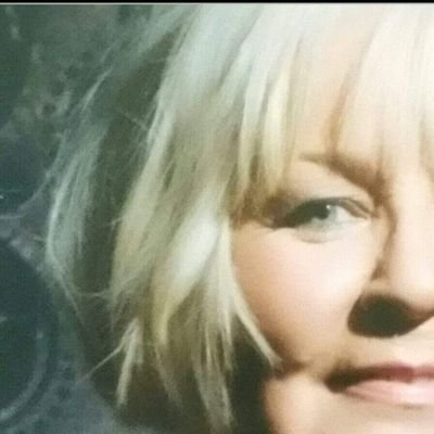 LindoresLesley's profile picture. 