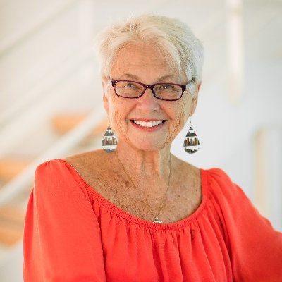 Expert in Book Publishing & Book Marketing. Book Coach-Speaker-Podcast Host. Bestselling & Award-Winning Author 42 books. How to Avoid Book Publishing Blunder