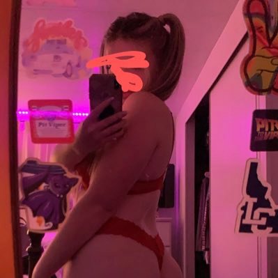 nsfw🍒 • 21 •