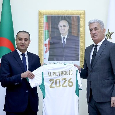 ❤️🇩🇿❤️ Je soutiens l'Equipe Nationale Algérienne de football. Je suis Musulman, Ce Qui Adorant Les Hommes Ve Trouveron Rien De Commun Avec Moi. 🇩🇿🇪🇭🇵🇸