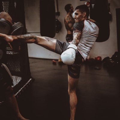 MilitoManuel's profile picture. 🔺Fighter professionista di MMA con record di 5-1🔻