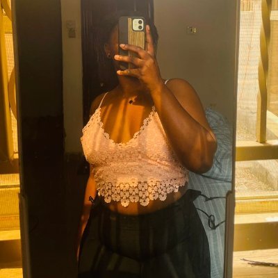 SaniLiyatu31870's profile picture. Thick hair stylist 💇‍♀️