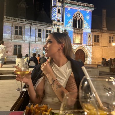 DevoizeLucie's profile picture. 