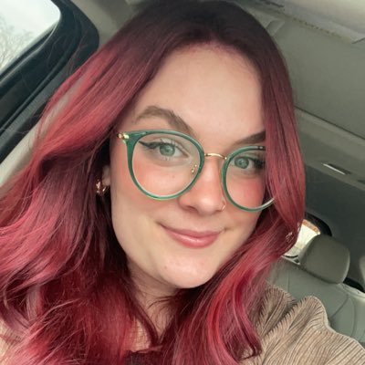 AnistonPaige Profile Picture