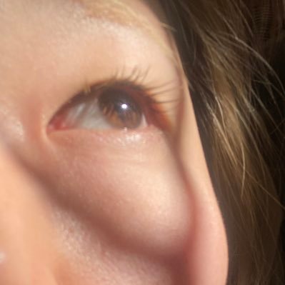 monomomopeach's profile picture. LOVE IS LOVE