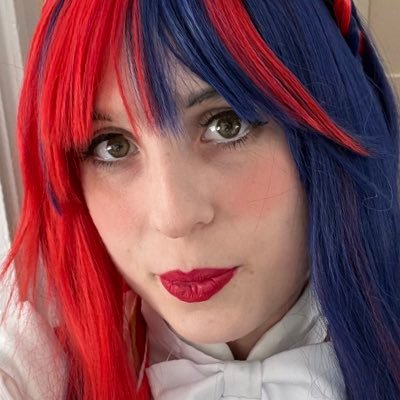 cosplay enthusiast | dancing queen | twitch streamer | she/her