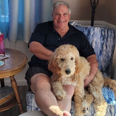 thedudeman5573's profile picture. 