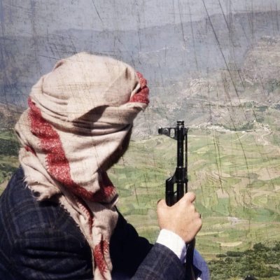 لِيَعْظُمِ اللهُ في أنفسنا ، حتى يصغر ڪل ما سواه في أعيننا.