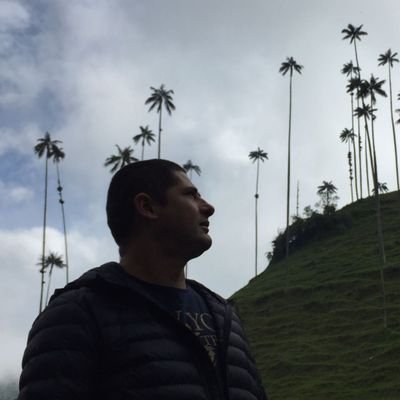 LuisDominguezO's profile picture. Comunicador, padre y seguidor del más grande.