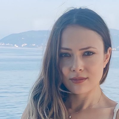 melis_999's profile picture. …