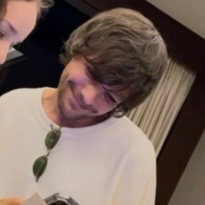 sweetlou_only's profile picture. 22 • louis delicate point of view • no stunts