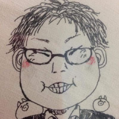 ラーメンと化学が好きな奈良県の公立高校教員。三姉妹の父親!特技は麻雀!最近X真面目にはじめました!取り留めのない真面目なことやふざけたことをつぶやくアカウント!⌬
アイコンは生徒が書いてくれた私です。背景はフラーレンやCNTsの墨で卒業生が書いてくれたうちの学校ですよー
お気軽にフォローしてくださいー!