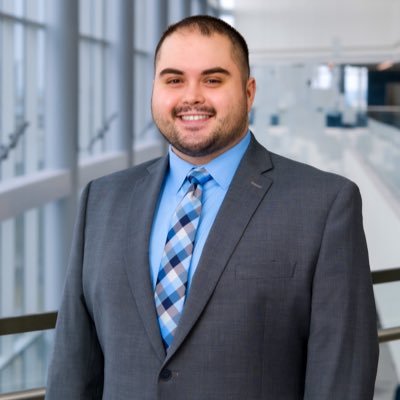 Emergency Medicine PGY-1 @DallasEMed @UTSW_EM | @ttuhscmed MD/MBA 2023 | @TexasTech Alumnus | #LatinosInMedicine #FirstGen