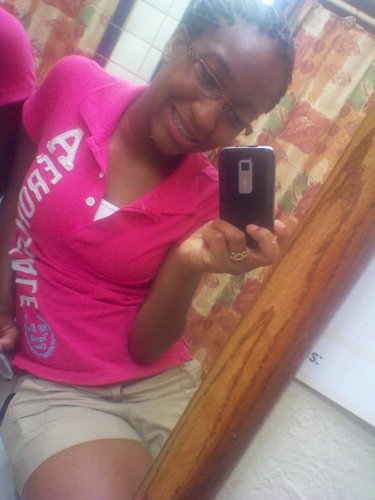 RIP Alen B. & A. Rod , Baksetball is my life'. im Loved by too many hated by Very Mini ! im somwhere minding my own &' stayinq outta yoours : ) #TeamSingle  ♥