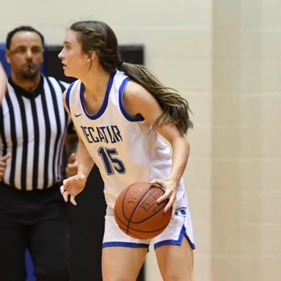 @DecaturLEBB //@dfwhawks 17U // 5’10 Guard/Forward // GPA 4.1