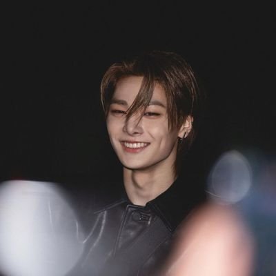 multi stan
sb19
straykids
ikon
treasure
zerobaseone
txt