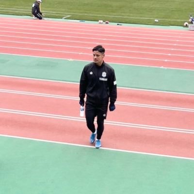 ジュビロ磐田 ポルトガル語通訳のダニーロです🇯🇵🇧🇷日々の通訳としてのサポートの様子やブラジルのポルトガル語の素晴らしさを発信出来ればと思います。座右の銘は #通訳以上の通訳に @dani_itpt ←こちらのアカウントで日々使うポルトガル語の発信もしてます🇧🇷🇯🇵 発言は個人の見解です。