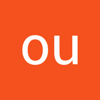 oumia622545's profile picture. 