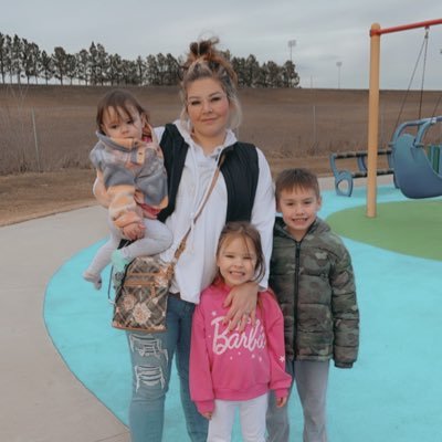 Christian momma Mother of 5 beautiful babies 💜 cashapp $teamDAVIS2024