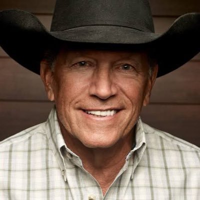 The only Backup account for @georgestrait.#New Album Honky Tonk Time Machine Available NOW! https://t.co/1cXa8UV3qR HonkyTonkTimeMachine