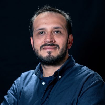 #XR & #Metaverse Storyteller. Director Creativo en @ImanTransmedia. Escribo y dirijo proyectos #transmedia #interactivos e #inmersivos. #Immersive #Interactive