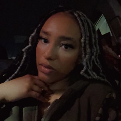 #StevensonAlumni #TeamAaliyah https://t.co/ZTUWIR5Piw