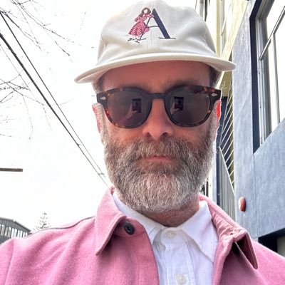 btmerr's profile picture. I used to tweet. I still do, but I used to, too.