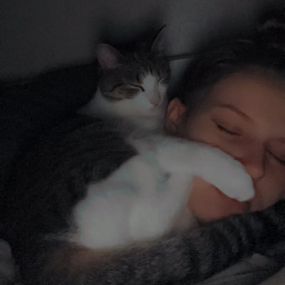 FioPavaut's profile picture. snap: fionapavauthand / insta: fio.pavaut /