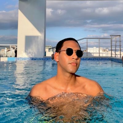 Blasferreira95's profile picture. Isleño🏝☀️ salcedencense 🇩🇴 🌴 Mercadologo🏦 Snapchat:Ferrand15 👻