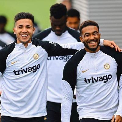 khalil__010's profile picture. 