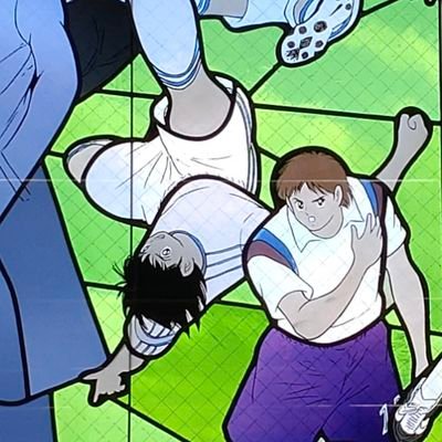 松田直樹が好きでマリノスファンに。就職を機に横浜に来てからはマリサポに。中1の息子は西村サポ。横浜ビーコルも2022年12月に観戦以来の初心者ブースター。24-25シーズンはネイビー会員。90年代後半以降のいろいろな邦楽(プレクトラム、くるり、ピロウズ、スーパーカー、中村一義、サニーデイ、キリンジなど)を聴いています。