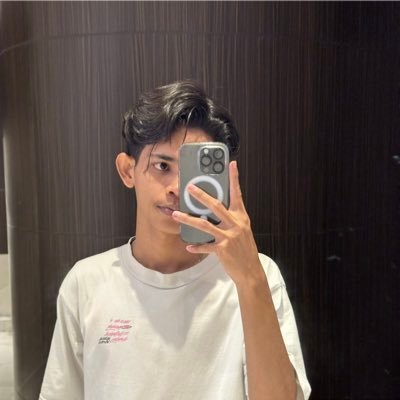 husain_afradi's profile picture. Pura-pura sibuk