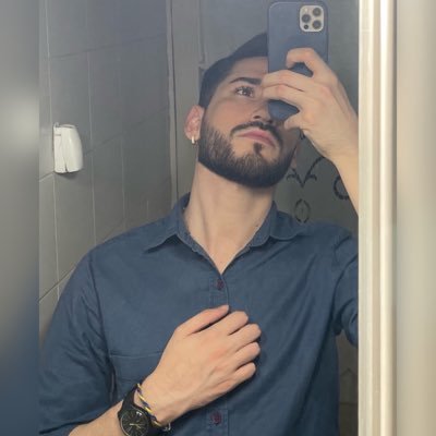 IvanCifuentesok's profile picture. Contador Público, Profesor particular de matemática. A lo Boca se vive mejor 💙💛💙