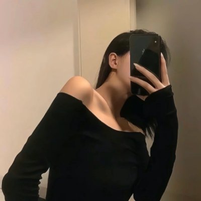 Eleanorewosngi Profile Picture