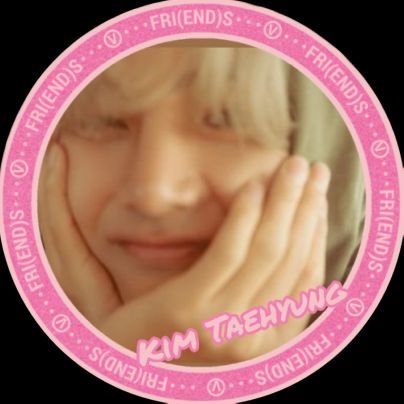 RIRI383839tk's profile picture. 🐻テテ大好き💜🔰大人ARMYです😊💕小学生の息子はグクペン🐰 / クマたん🐻を愛でる会No.510 / Twitter初心者🔰でマイペースですが、大人ARMYさん達と仲良くなりたいです✨