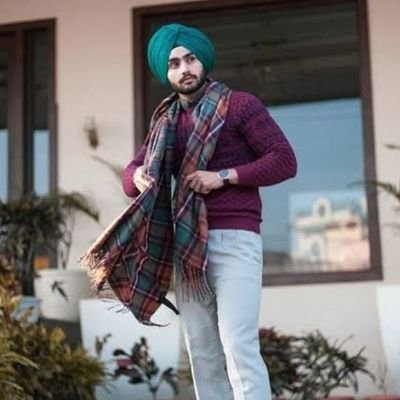 मेरा भगवान मेरी जान हैं। में उस से लिपटा हुआ बो कफन हुं जिसे ना तो चलती हुई हवा उड़ा सकती हैं और ना तो आंधी।
🌟🌟मेरा गुरू मेरी जान हैं 🌟🌟