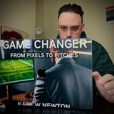Writer, currently working on my debut novelcoming in 2024..'Game Changer- From Pixels to Pitches' Random Tweeter: game_changer_book@outlook.com
