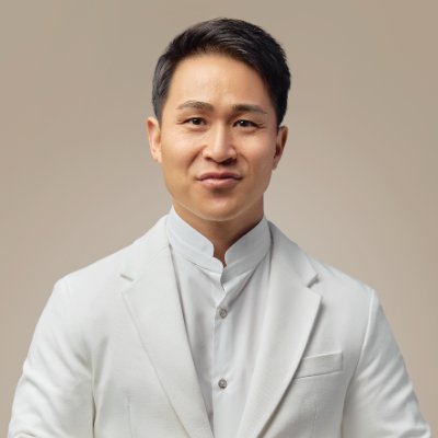 DrHalland's profile picture. Longevity Doctor 🩺 | NAD+ Specialist 🧬 | Cellular Expert🔬| Technologist 🤖