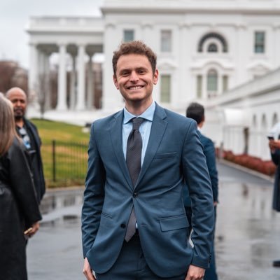 J.D. from @GWLaw ⚖️ | B.A., Political Science from @FloridaAtlantic | Washington D.C. | Attorney | Strategist | Views are my own | Retweets ≠ endorsements | ✡️