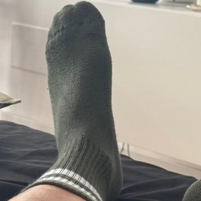 ~29 y.o. ~Italy 🇮🇹 ~                        https://t.co/qR3FlA7jRQ     🦶🧦