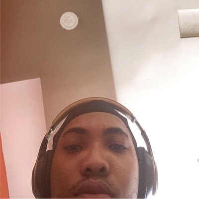 Slow__jazz's profile picture. 🐢